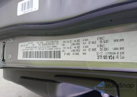 2015 Jeep Grand Cherokee Laredo из США, поврежденный, VIN 1C4RJFAG2FC203739